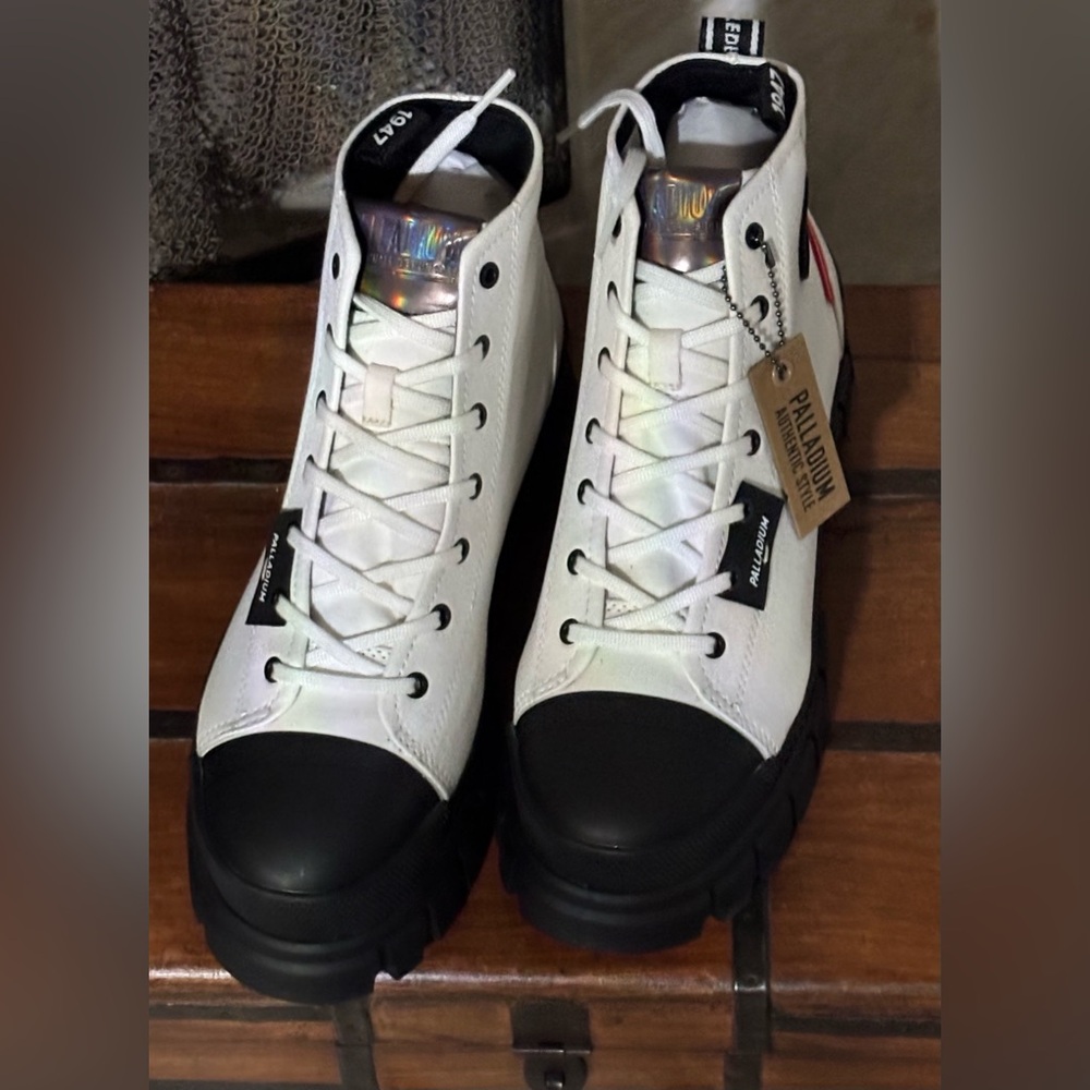 Edgy Palladium Platform Lug Sole High Tops Women’s Size 10 - Picture 7 of 16
